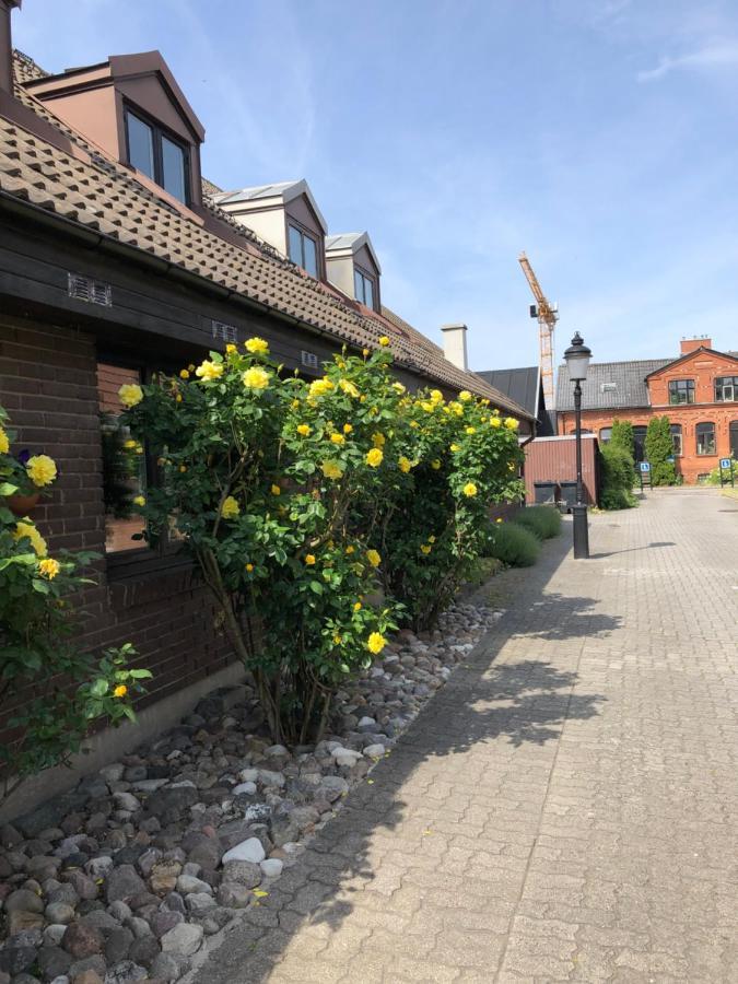 En Trappa Upp Malmö Exterior foto